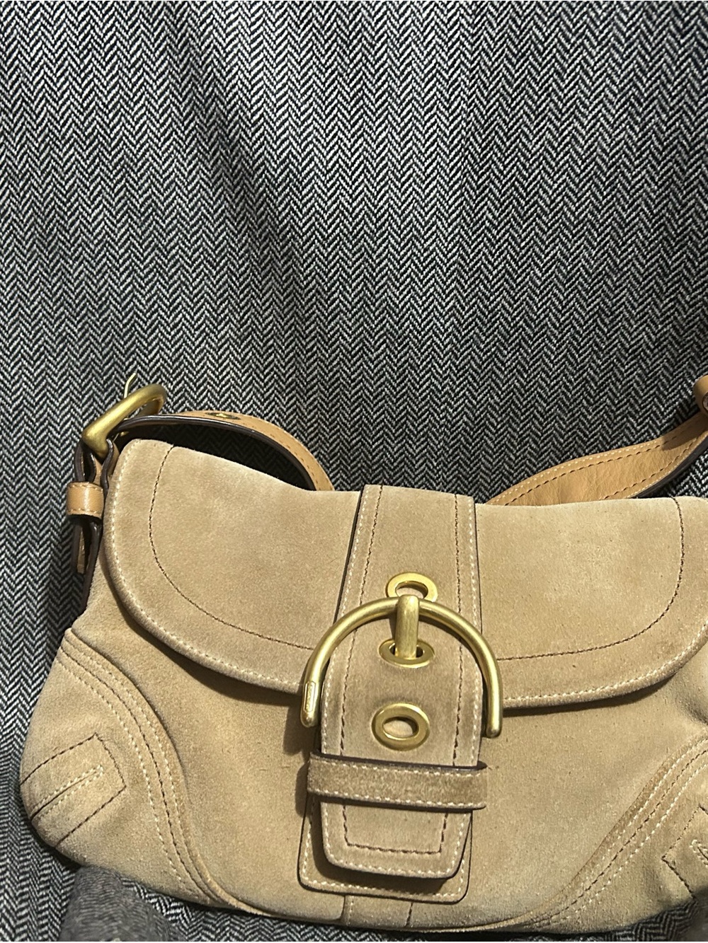 Vintage Coach SoHo Buckle Suede Shoulder Bag in Tan with Gold Hardware Small